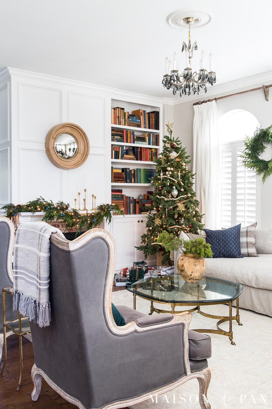 Christmas decorating: tree in living room
