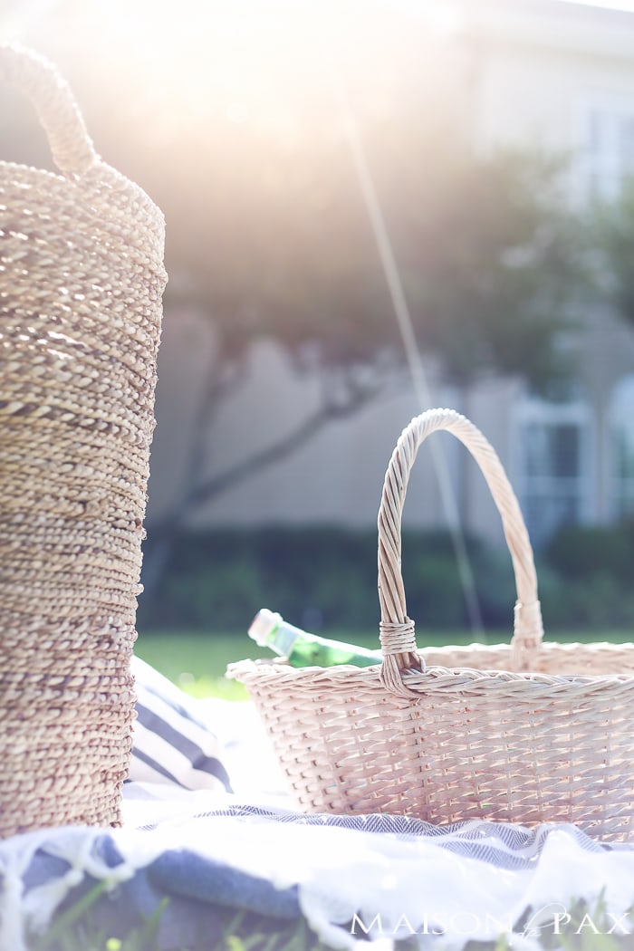simple summer picnic blanket and games