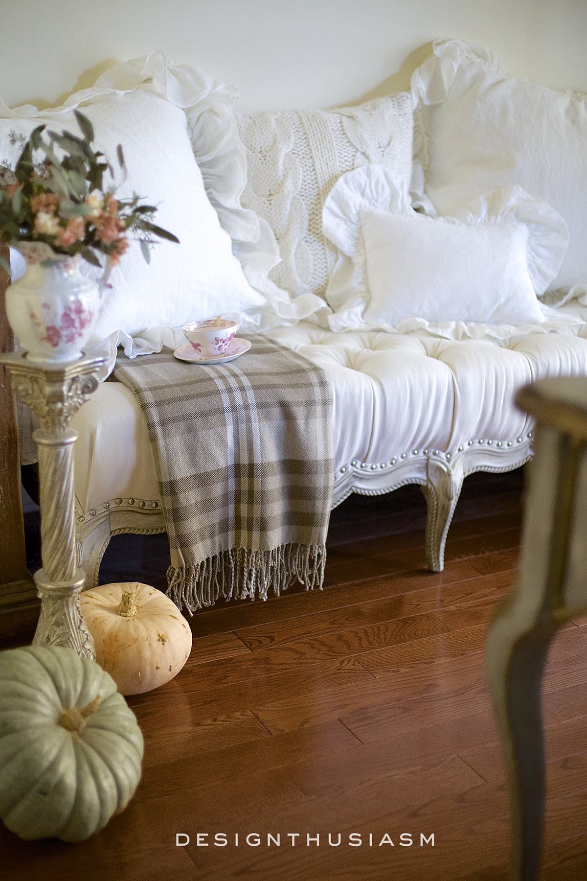 Cozy Guest Seating for the Study | Designthusiasm.com