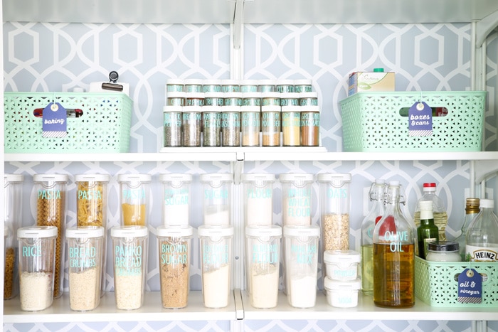 5 Tips for Getting (and Staying) Organized | Just a Girl and Her Blog for Maison de Pax