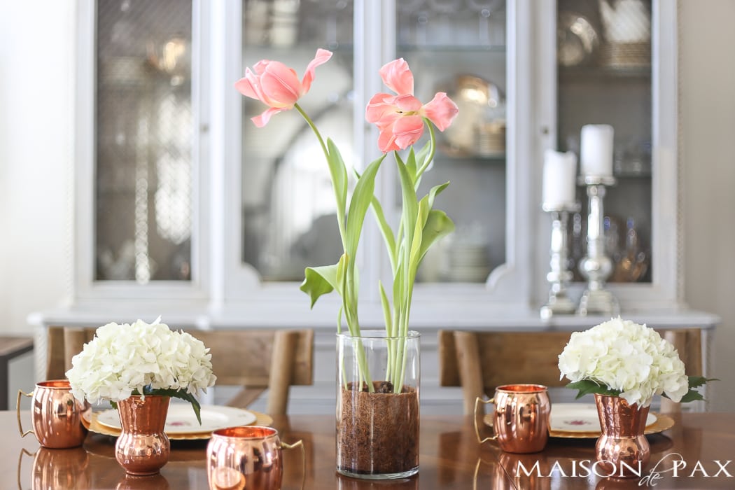 What a lovely, simple Valentines Day table! This pretty, simple tablescape would be perfect for any brunch, tea, or even snack to celebrate your loved ones... 