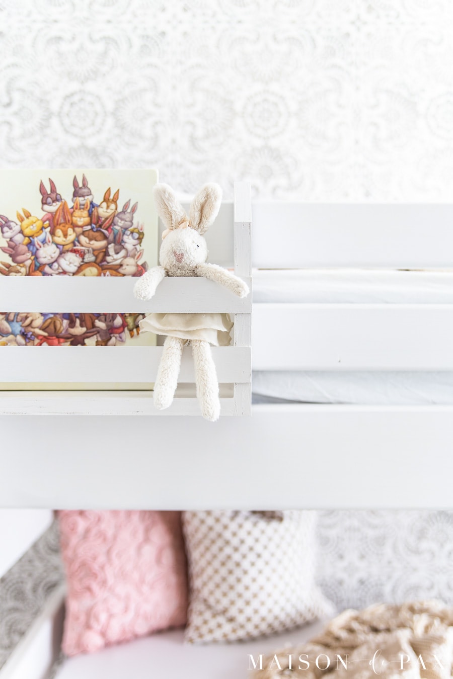 wooden contained attached to side of bunk bed | Maison de Pax