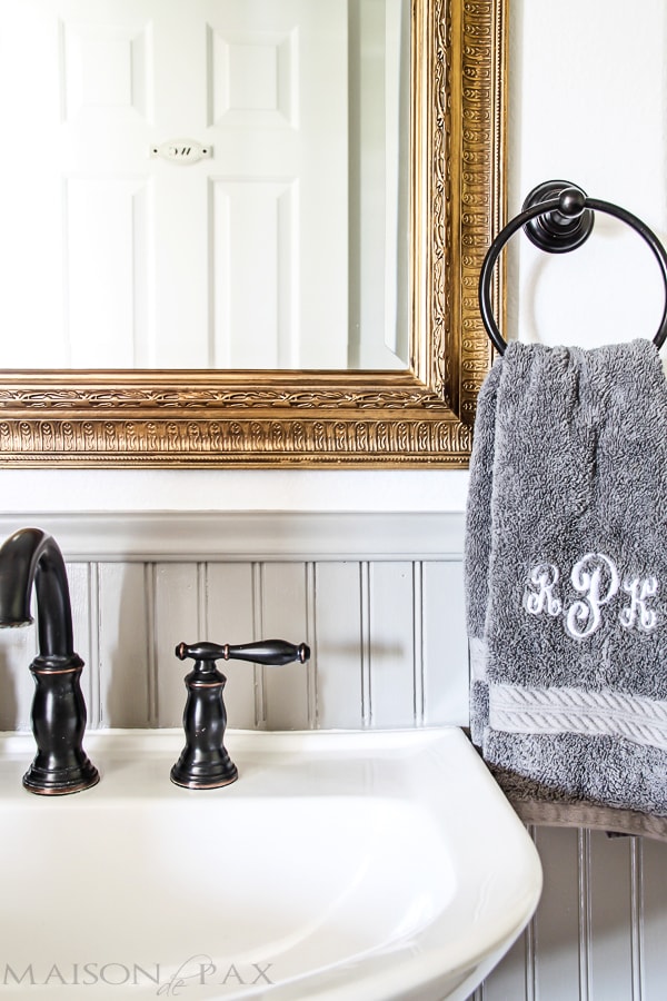 I love this warm gray bead board! Tips for painting wainscoting | aiweb9ygdry.cmersite.com
