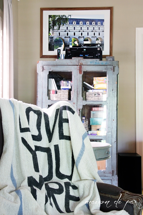 traditional summer home tour - Maison de Pax