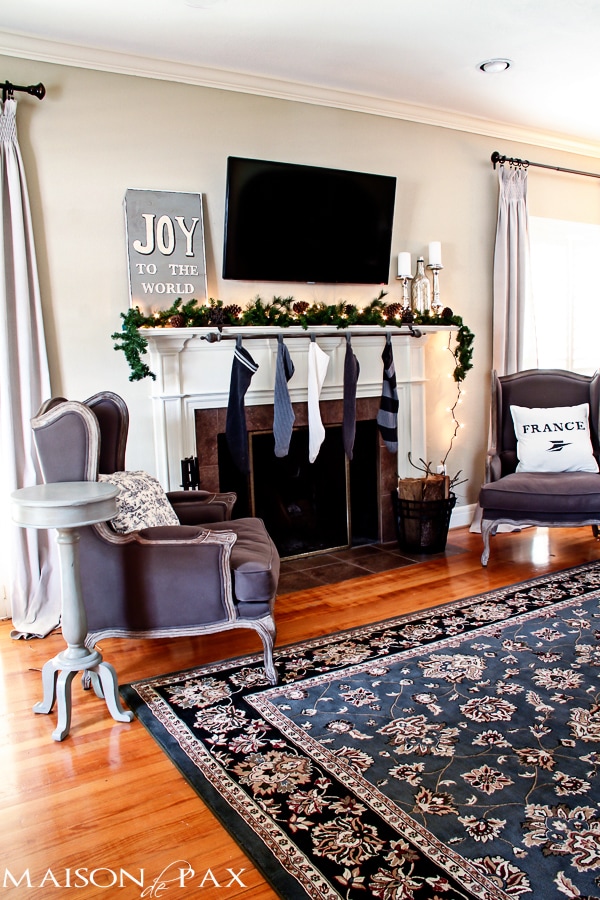 Decorated Christmas Mantle-  Maison de Pax