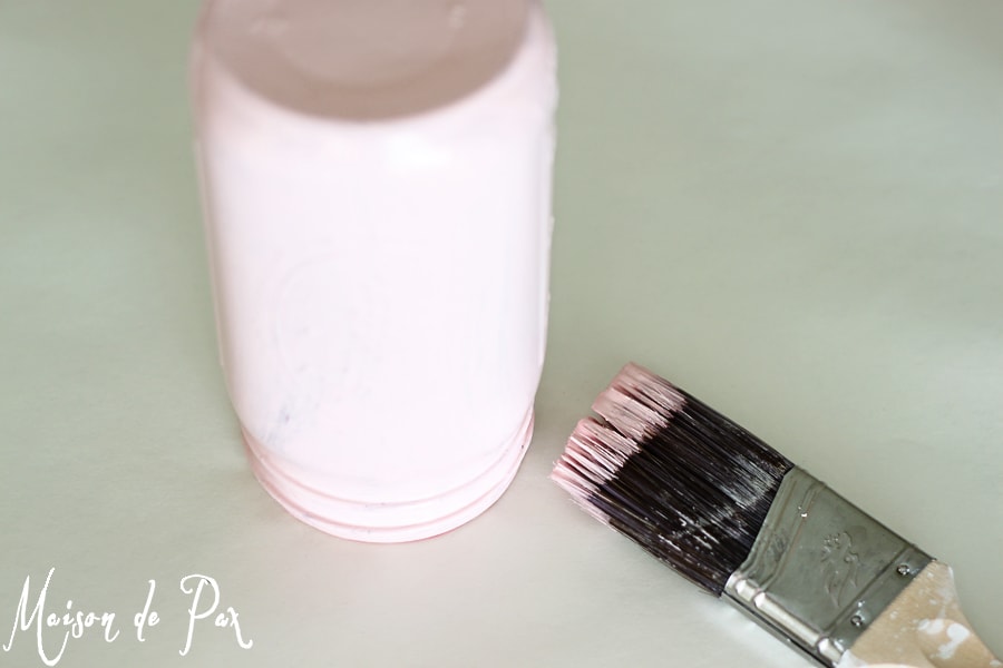 chalk painted mason jars- Maison de Pax