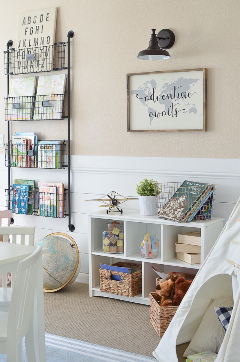 love the teepee in this reading nook! Schoolrooms, book nooks, and homework spaces: Find inspiration, design ideas, and organization tips for creating a study or reading space in your home!