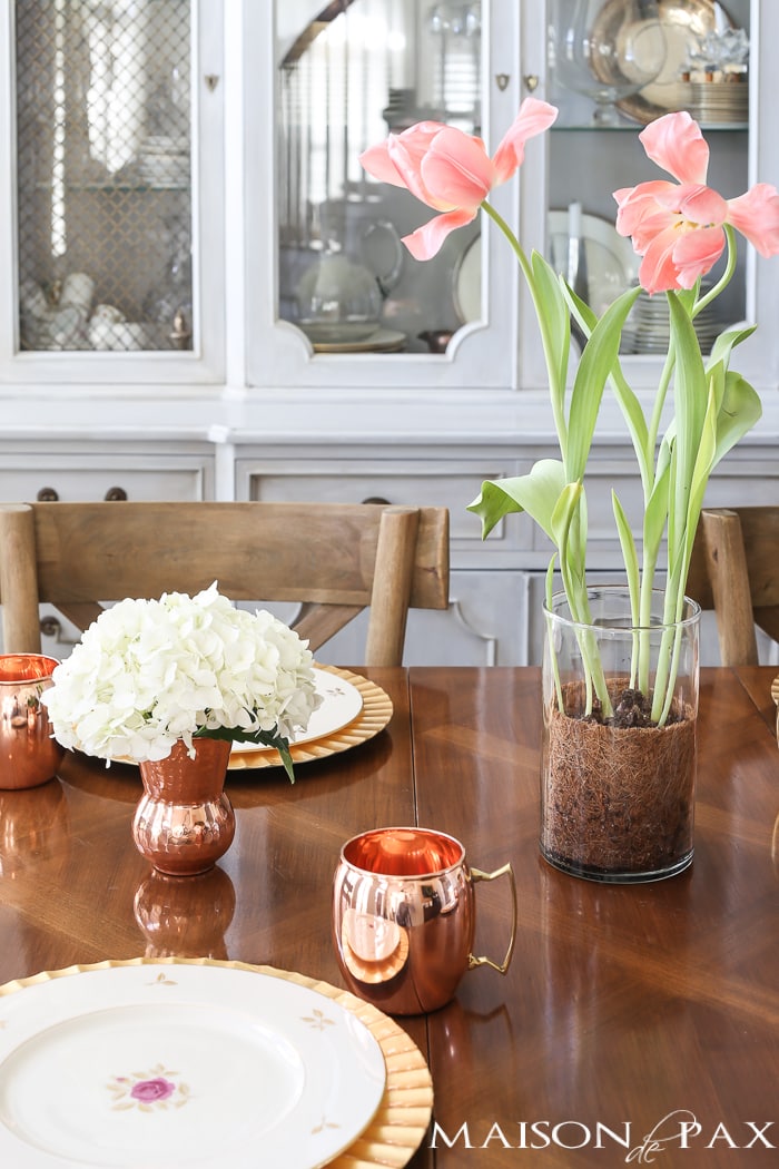 What a lovely, simple Valentines Day table! This pretty, simple tablescape would be perfect for any brunch, tea, or even snack to celebrate your loved ones... 