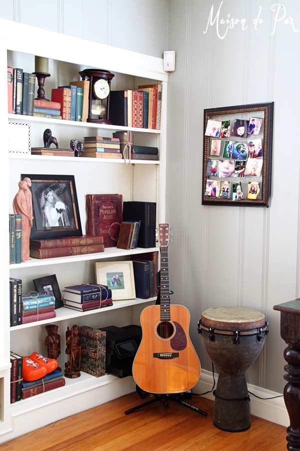 gray office music corner