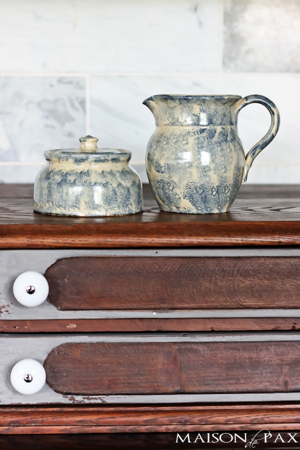 beautiful two-toned antique chest makeover via aiweb9ygdry.cmersite.com #tutorial #diy #stain #paint