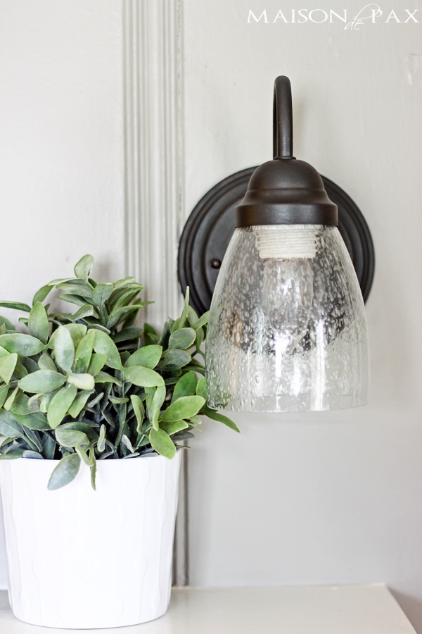 Awesome $4 update to outdated light fixtures! aiweb9ygdry.cmersite.com