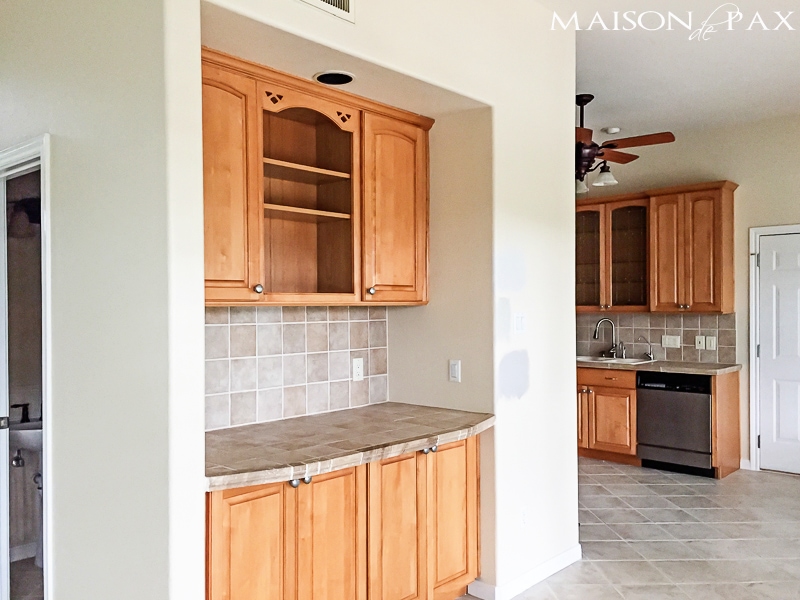 90s home kitchen and bar- Maison de Pax
