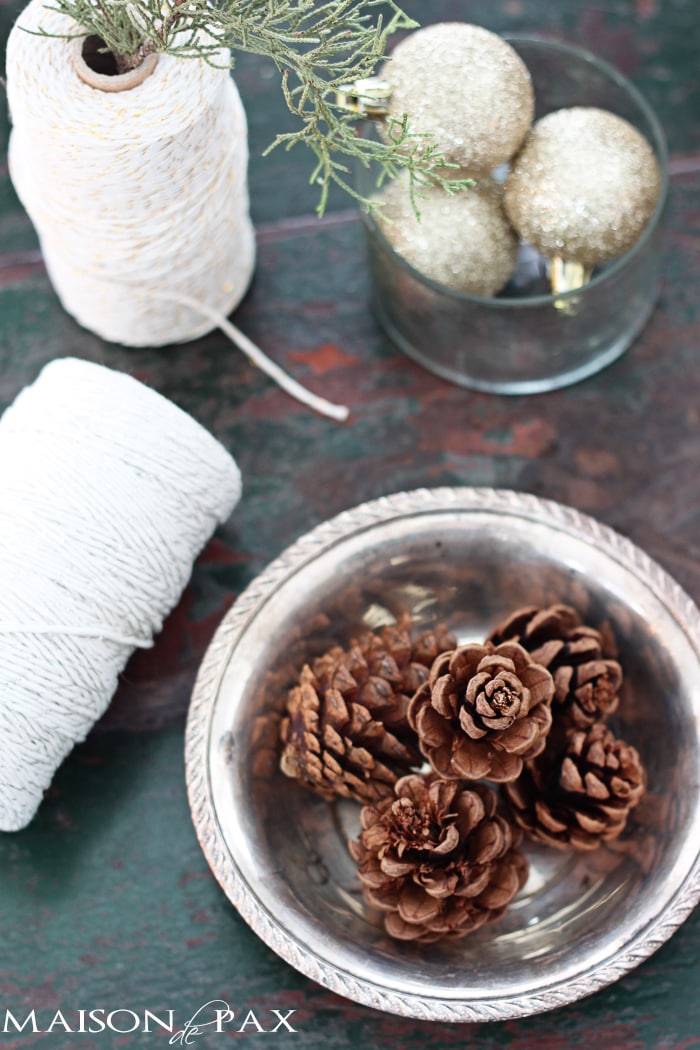 Great ideas for easy holiday decor: try filling a bowl or basket with any one of these fun items! aiweb9ygdry.cmersite.com