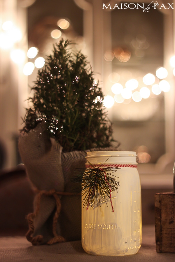 gorgeous, twinkling, holiday inspiration - beautiful Christmas lights at night via aiweb9ygdry.cmersite.com