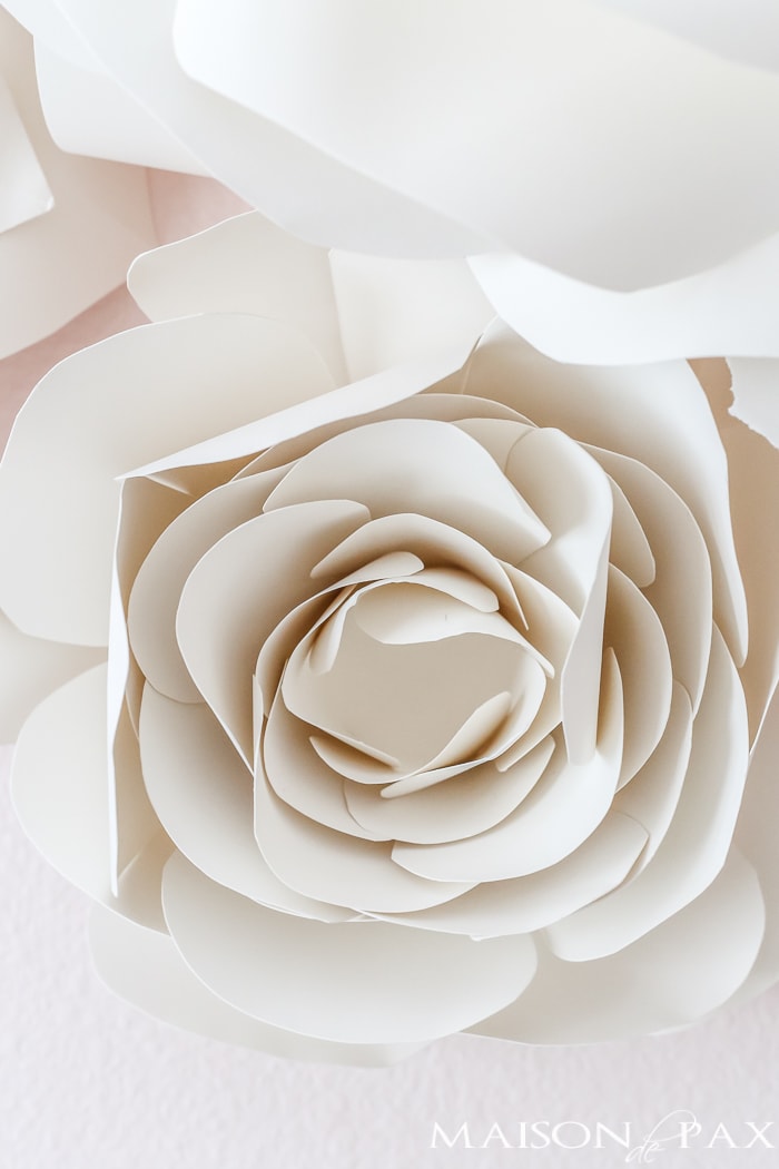 paper flowers- Maison de Pax