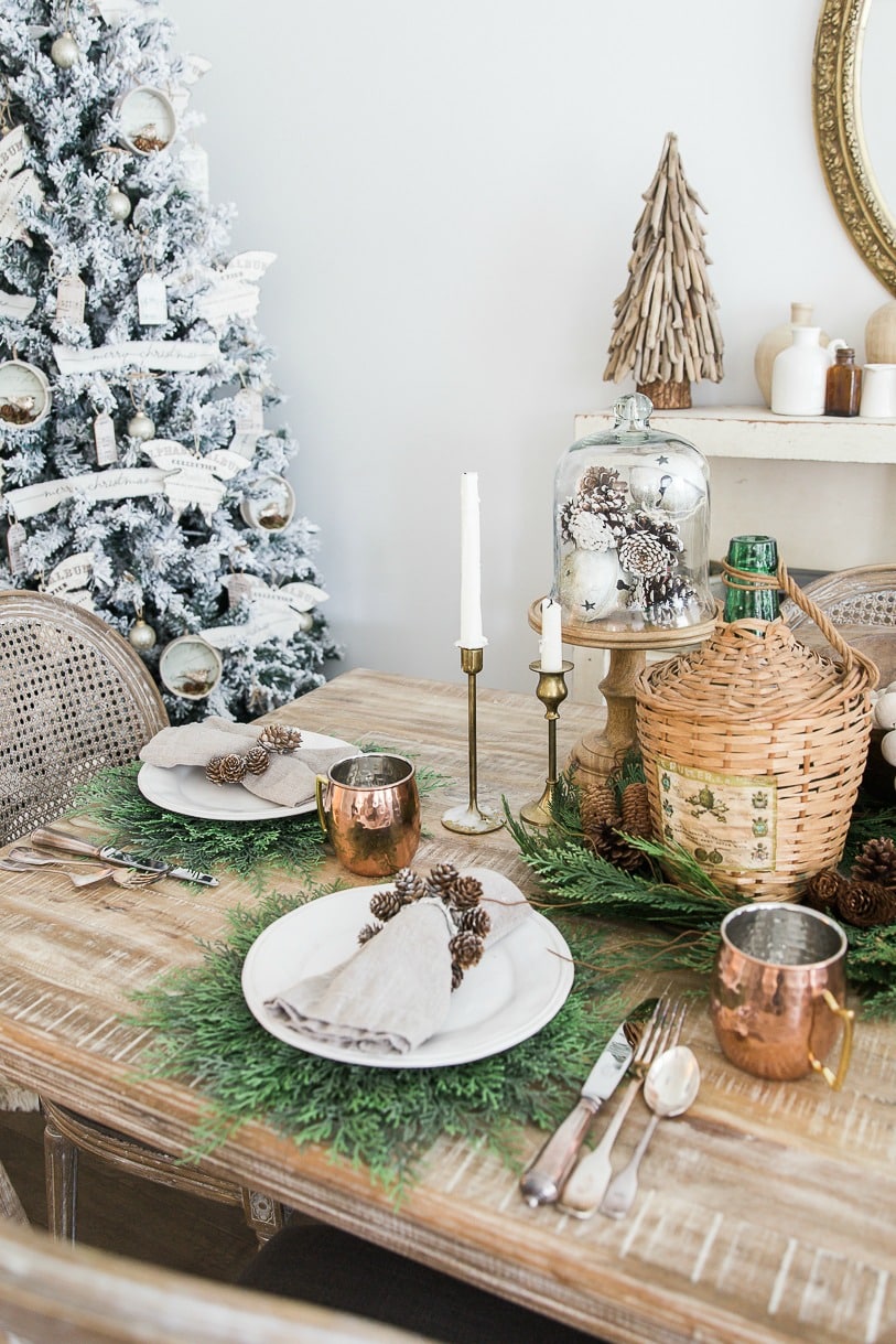 rustic Christmas dining room - Maison de Pax