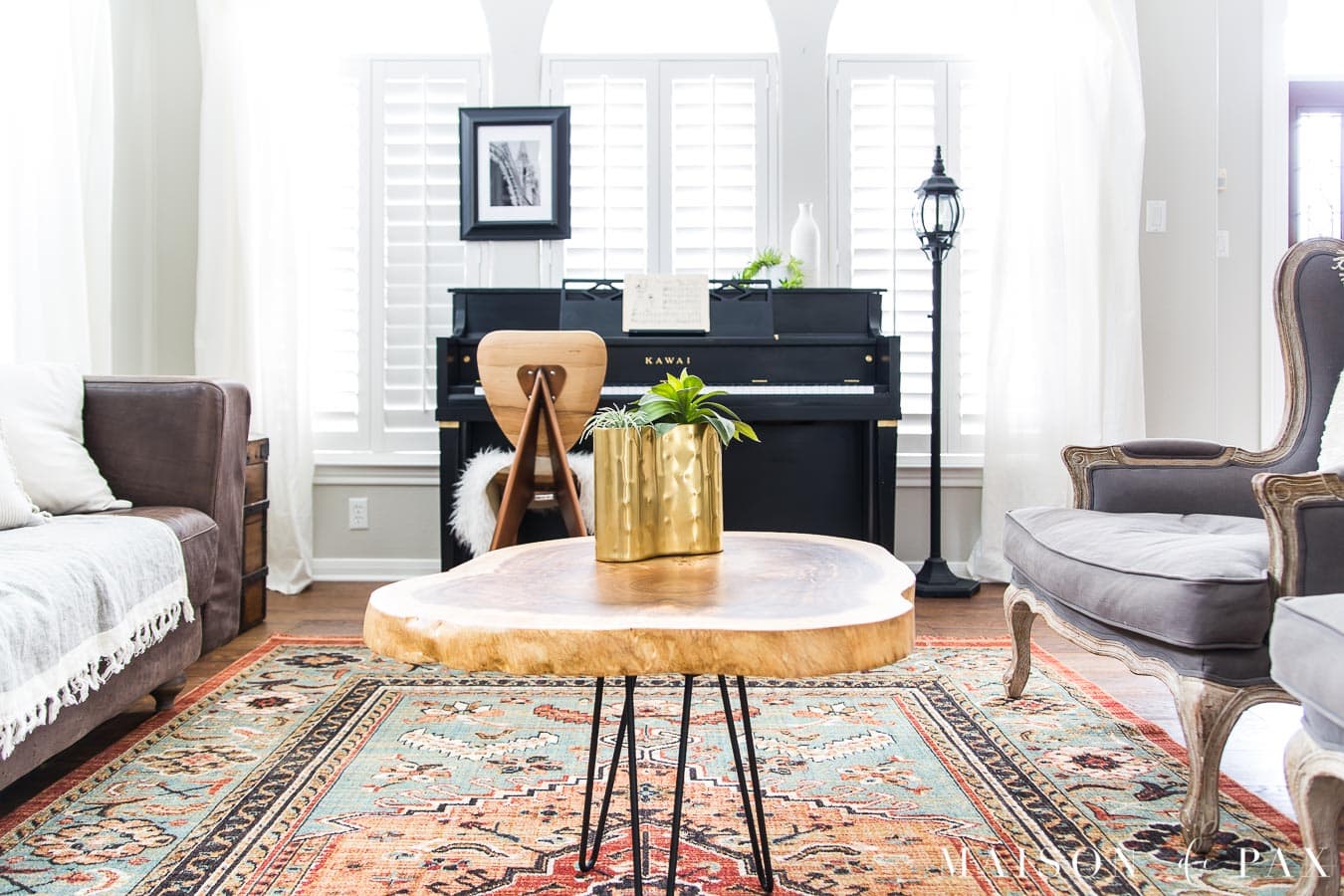 colorful vintage rug in eclectic living room | Maison de Pax