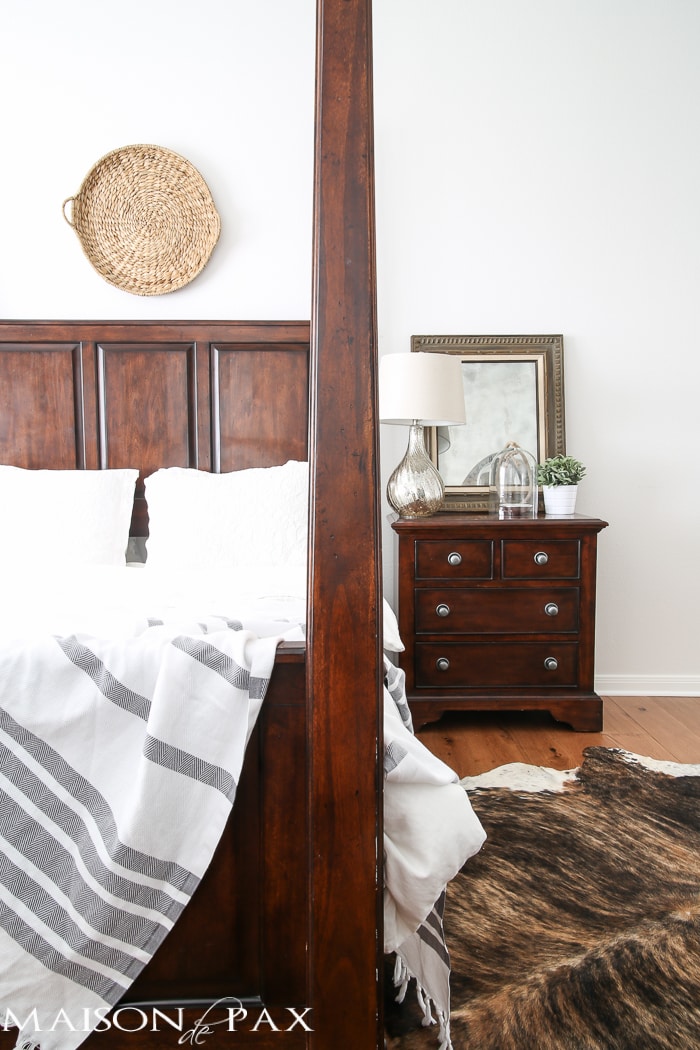 lovely, calming white master bedroom with natural wood tones and textures throughout | aiweb9ygdry.cmersite.com
