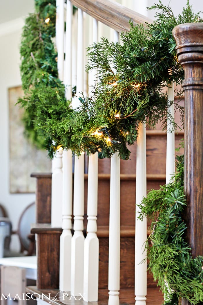 How to Make Cheap Garland Look Expensive - This is so beautiful and so easy! DIY cedar garland makes a gorgeous Christmas decoration in your holiday home | aiweb9ygdry.cmersite.com