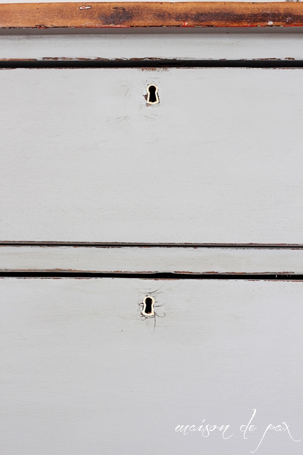 Gorgeous gray farmhouse dresser makeover using Country Chic Paint- Maison de Pax