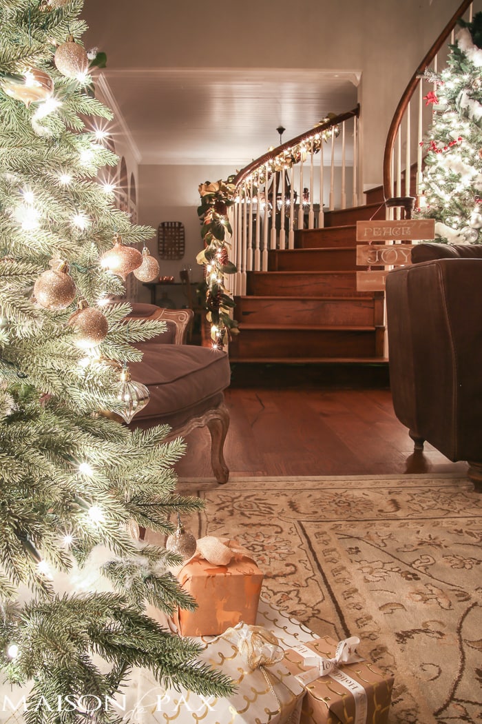 Christmas entry- Maison de Pax