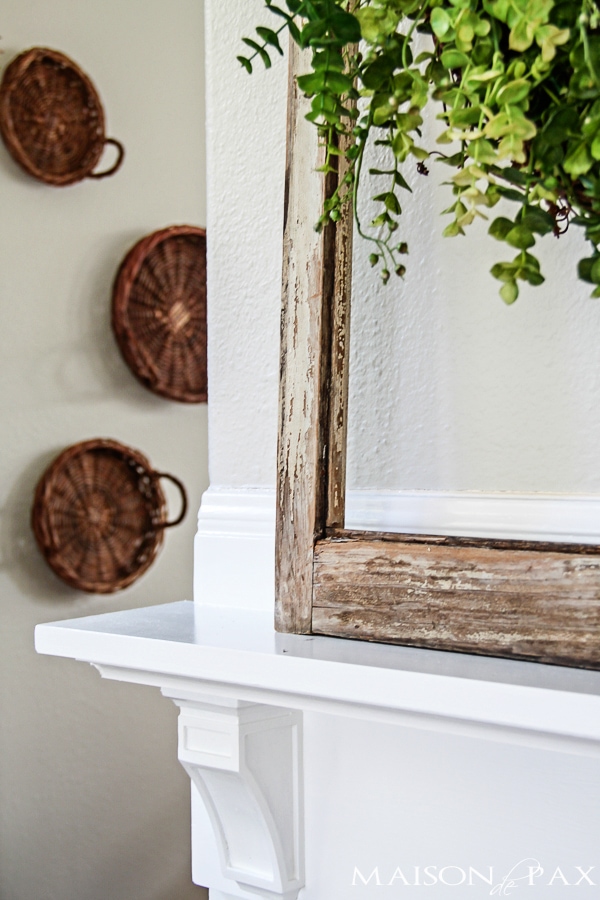 I love how this simple diy mantel changes the fireplace! Find out how to build a simple fireplace mantel (or faux fireplace shelf!) with this easy to follow tutorial | aiweb9ygdry.cmersite.com