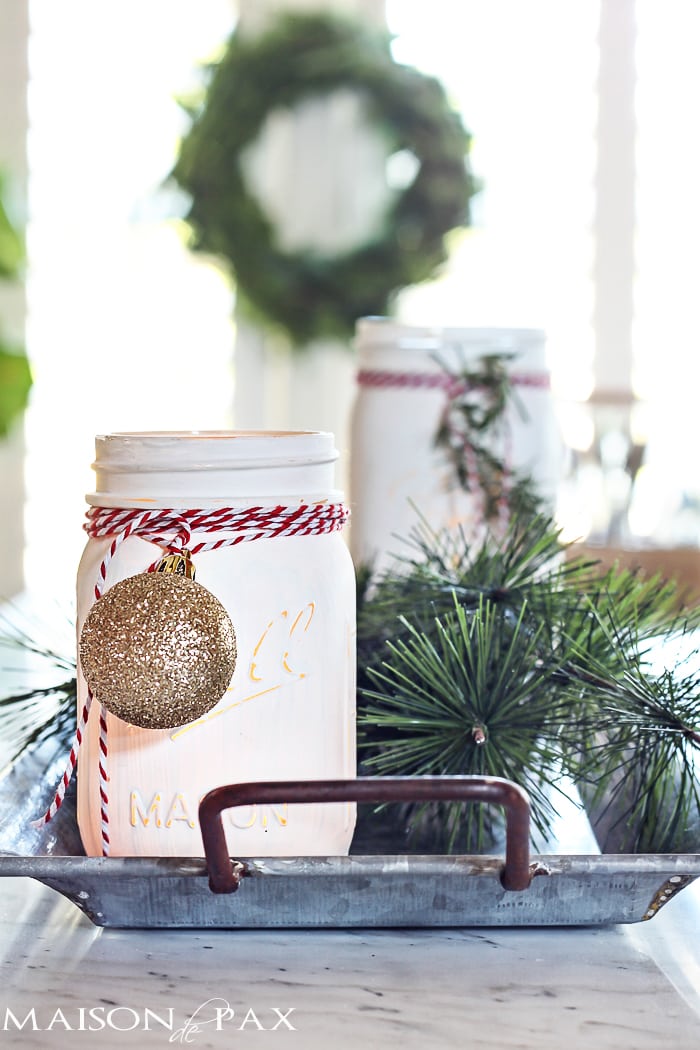 Gorgeous, simple Christmas home tour: natural greenery, winter woodland theme, sparkly touches, and simple reminder of the hope of the season. Tons of diy and decorating ideas | aiweb9ygdry.cmersite.com