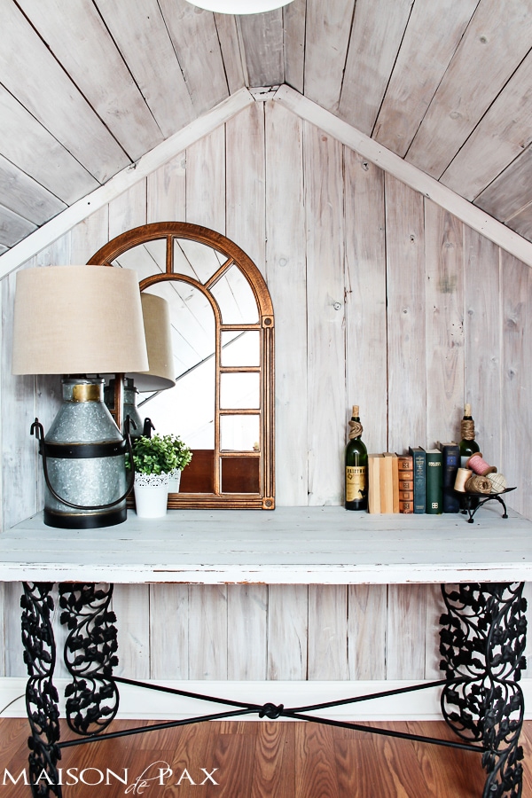 great ideas on how to mix styles: rustic, classic, traditional, industrial | via aiweb9ygdry.cmersite.com #eclectic #design #decor