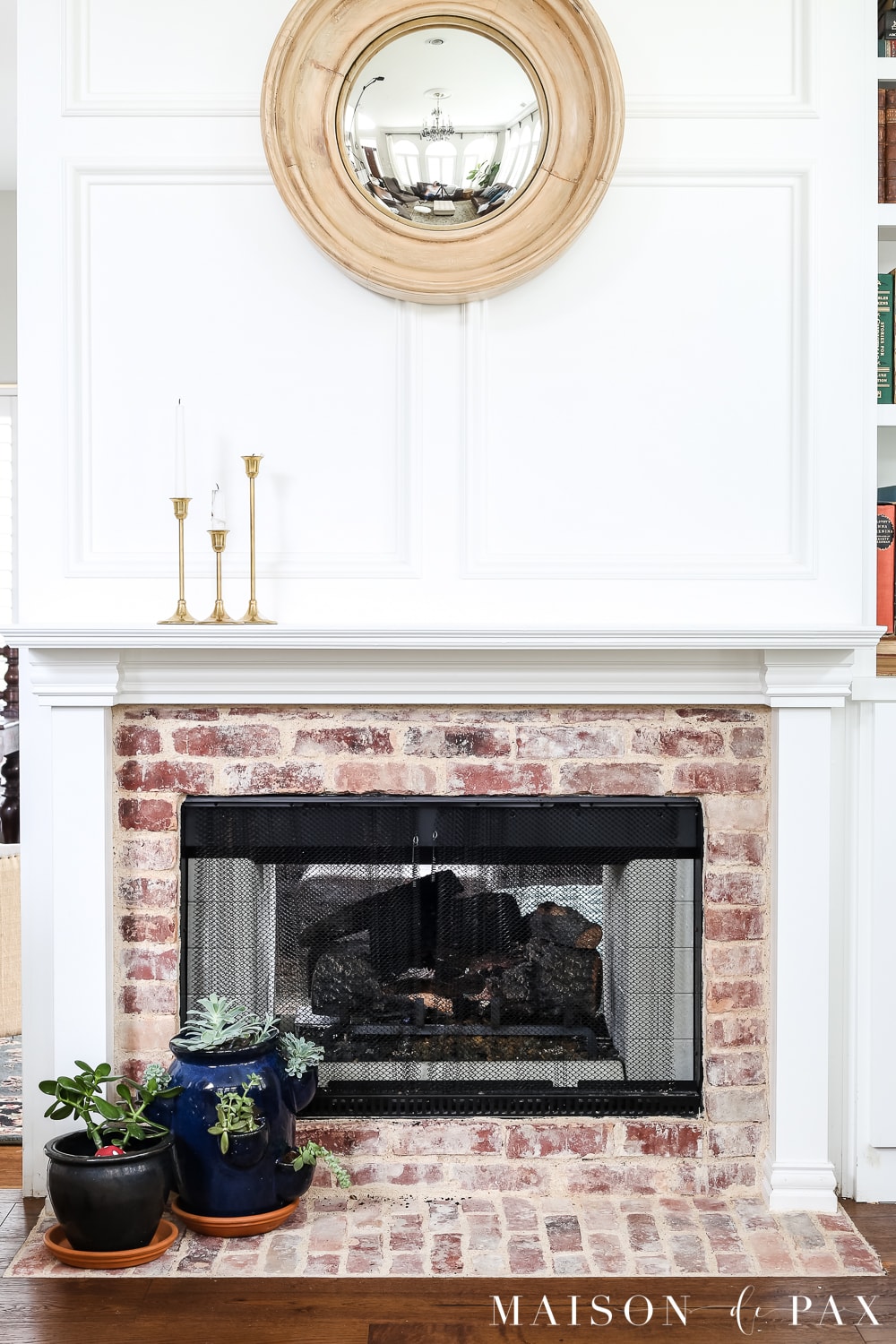 How to Decorate a Spring Living Room