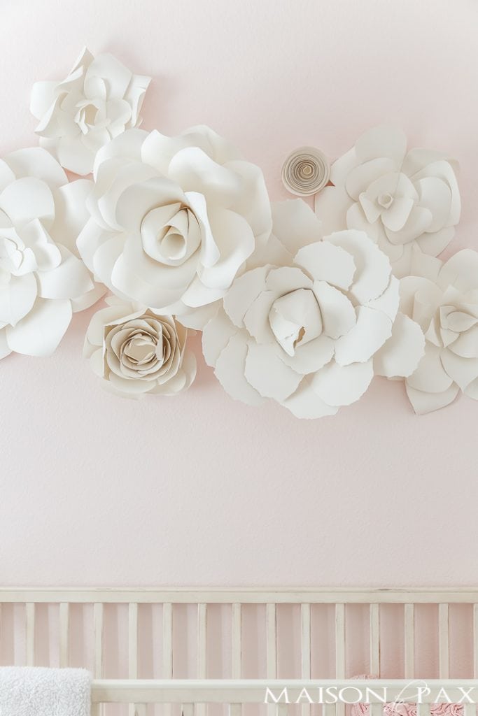 DIY Paper Flowers: Incredible! Learn how to make these gorgeous, elegant, giant paper flowers with this step by step tutorial. #paperflowers #wallart #nurserydecor #weddingdecor #handmade