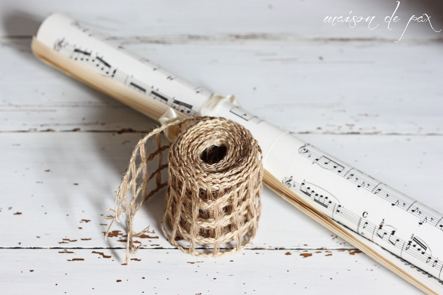 love this! use twine, ribbon, or burlap and some sheet music for fall decor - via aiweb9ygdry.cmersite.com #fall #pumpkin #mantel  #neutral
