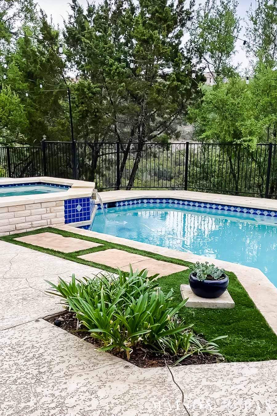 How to Install Artificial Grass with Stepping Stones
