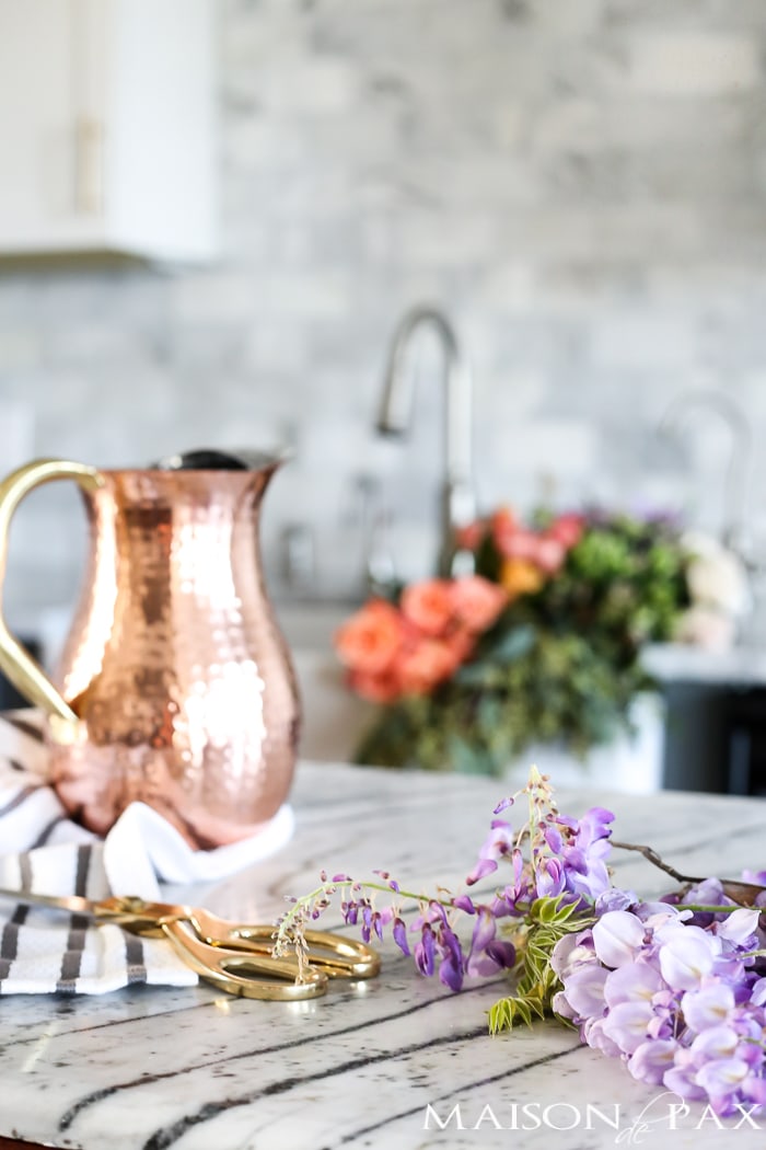 Simple, neutral, lovely spring decorating ideas plus 5 tips for easy spring decor.
