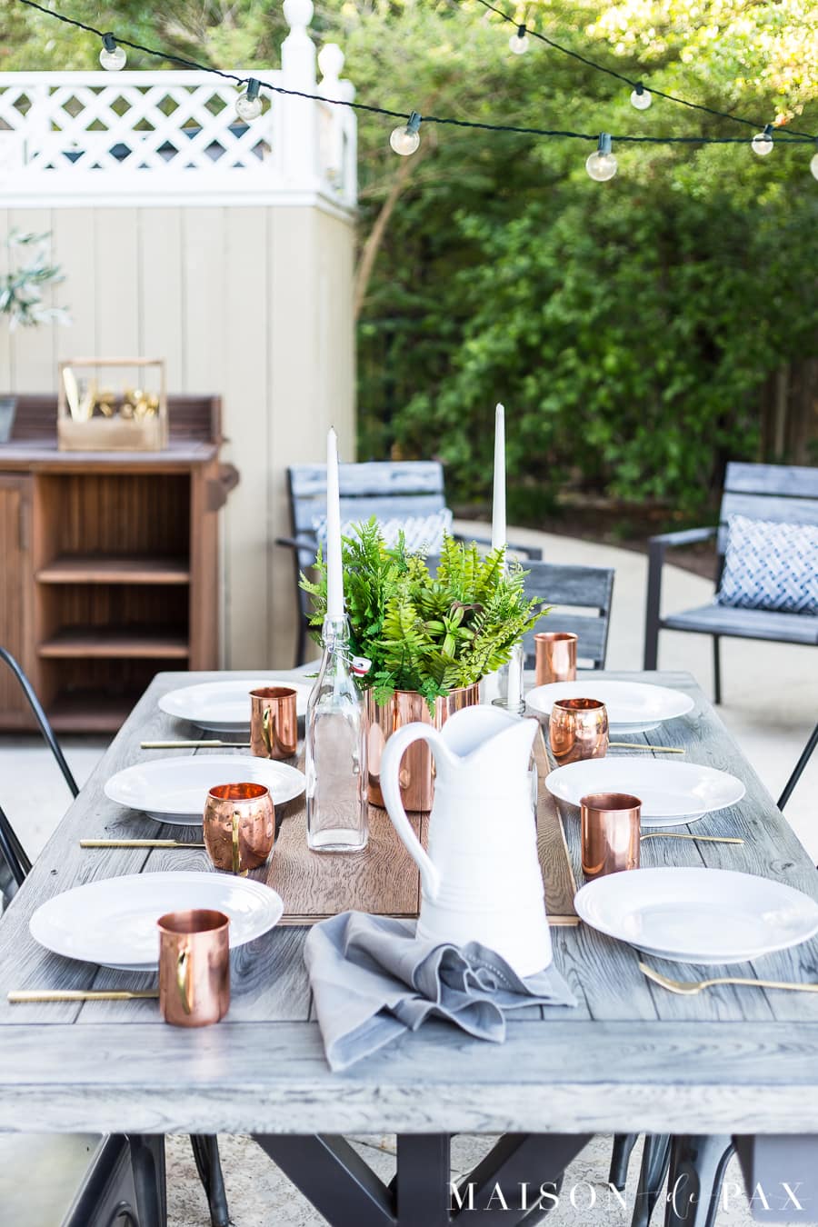 Casually Elegant Summer Outdoor Dining