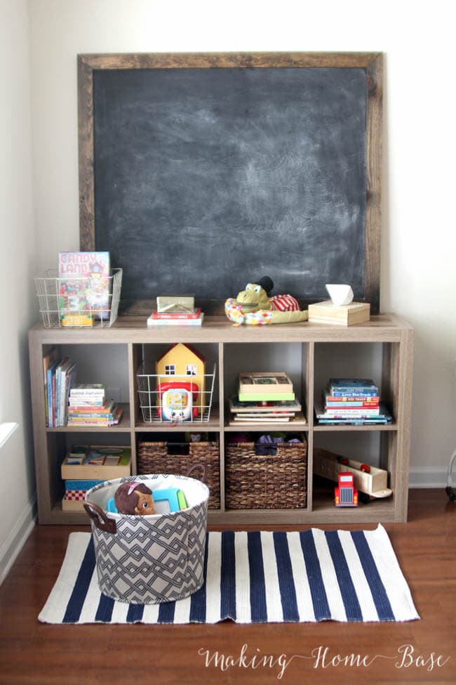simple cubby orgnanization! Schoolrooms, book nooks, and homework spaces: Find inspiration, design ideas, and organization tips for creating a study or reading space in your home!