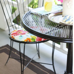 1-LOVE OF HOME-chair redo