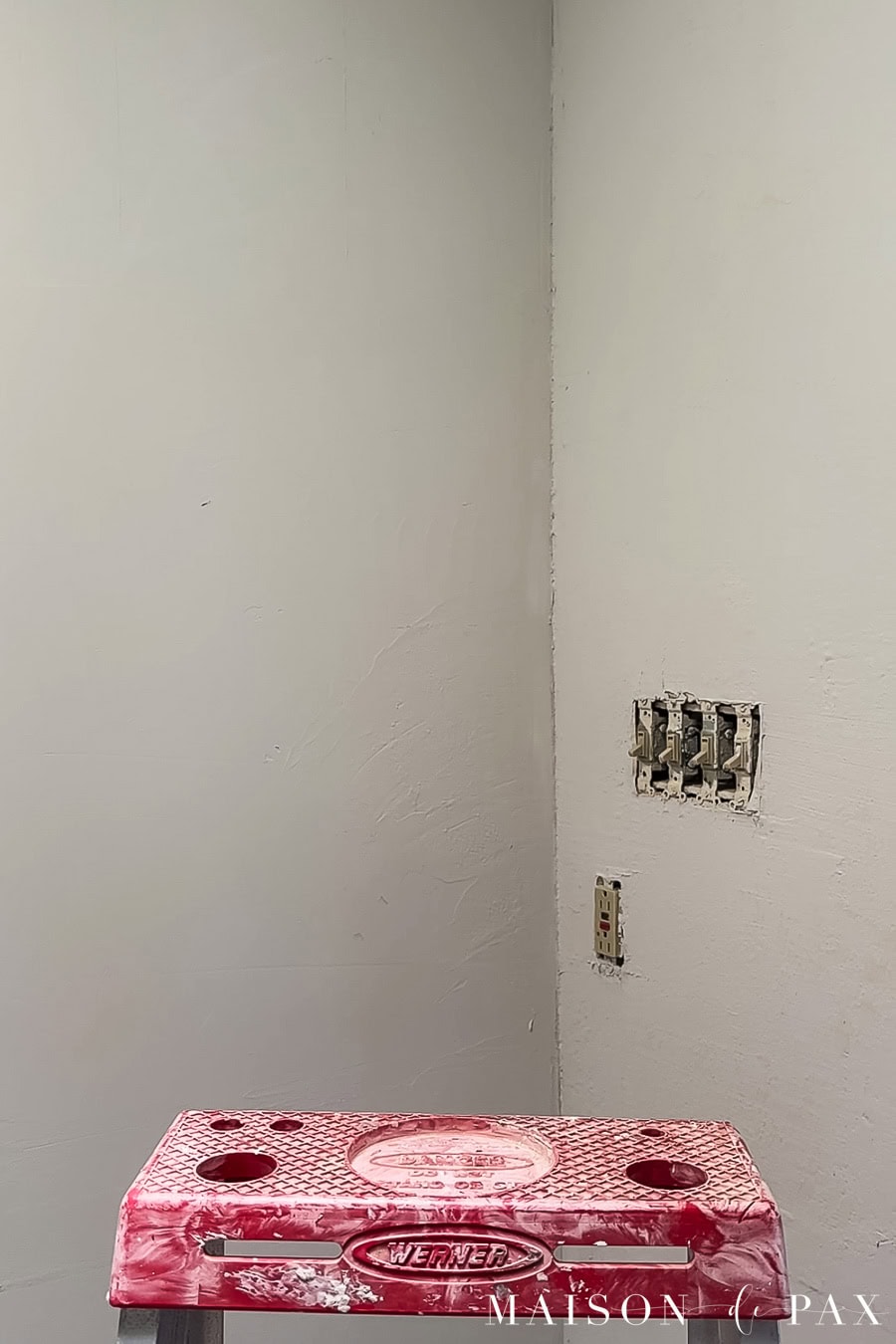 imperfections in drywall coat