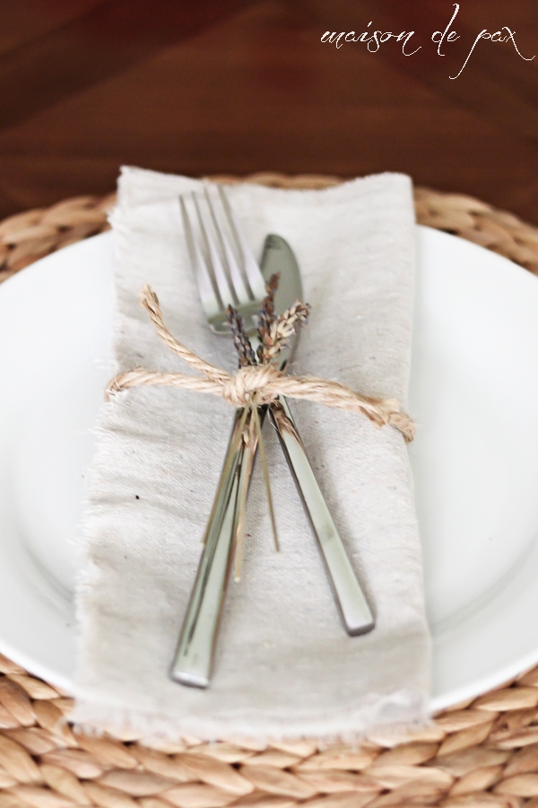 Simple, natural, and beautiful!  No sew drop cloth napkins are SO easy! via aiweb9ygdry.cmersite.com #diy #nosew