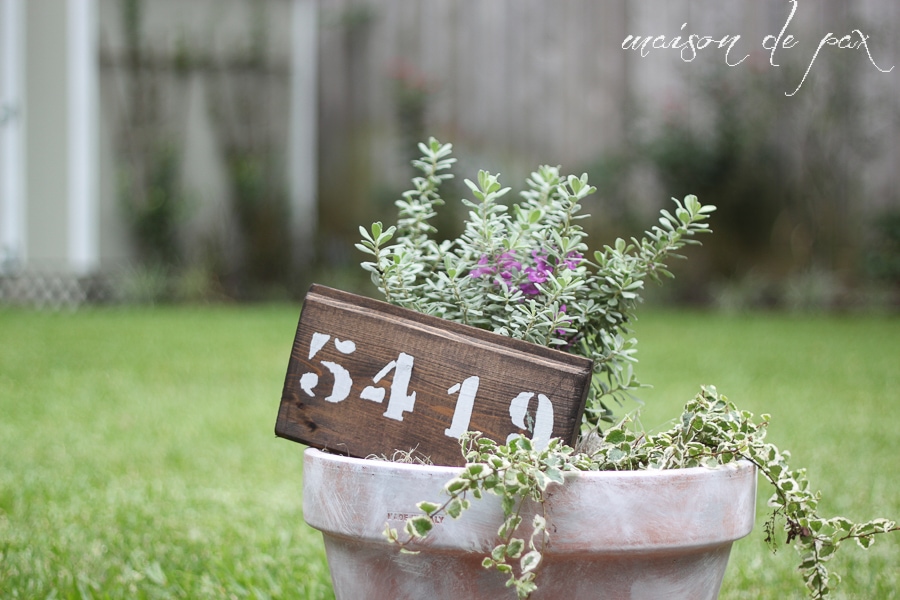 DIY wooden house warming gift in a garden pot- Maison de Pax