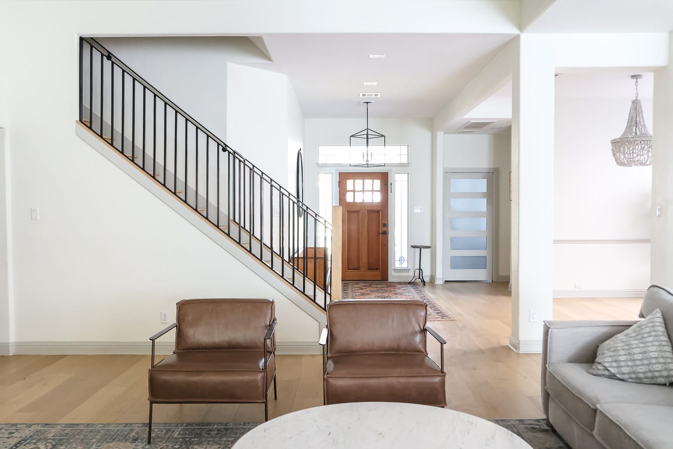 alabaster walls with repose gray trim