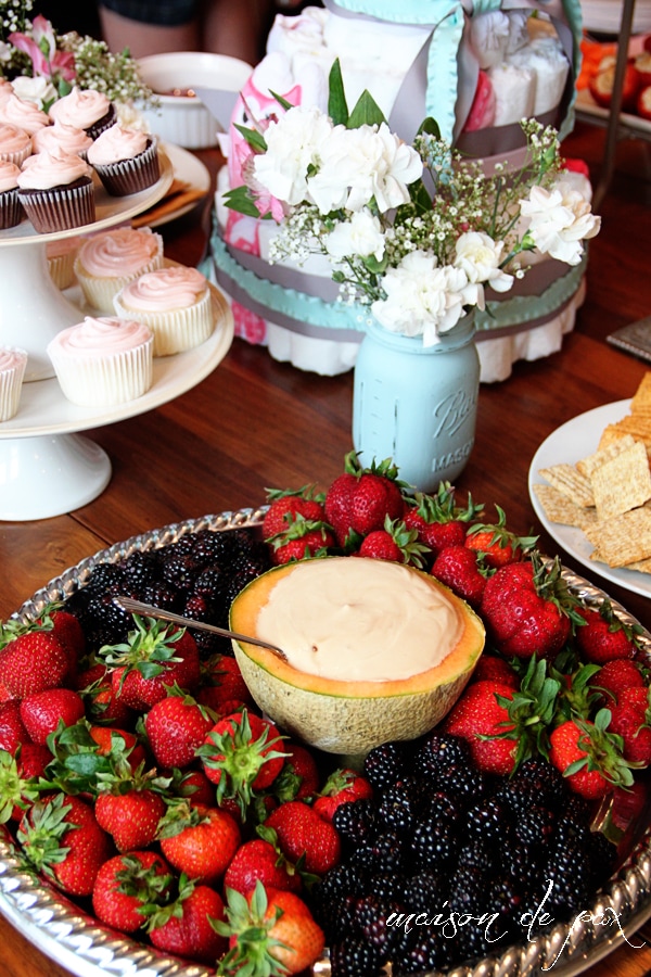 Find excellent ideas and tutorials for decorations, menu, and gifts for a springtime barbeque baby shower at aiweb9ygdry.cmersite.com