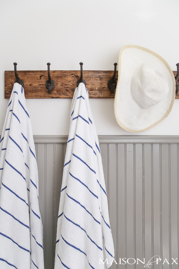 Summer home tour with towel hooks in powder bathroom - Maison de Pax