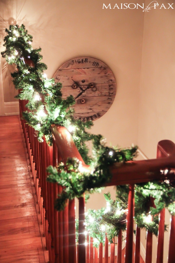 gorgeous, twinkling, holiday inspiration - beautiful Christmas lights at night via aiweb9ygdry.cmersite.com