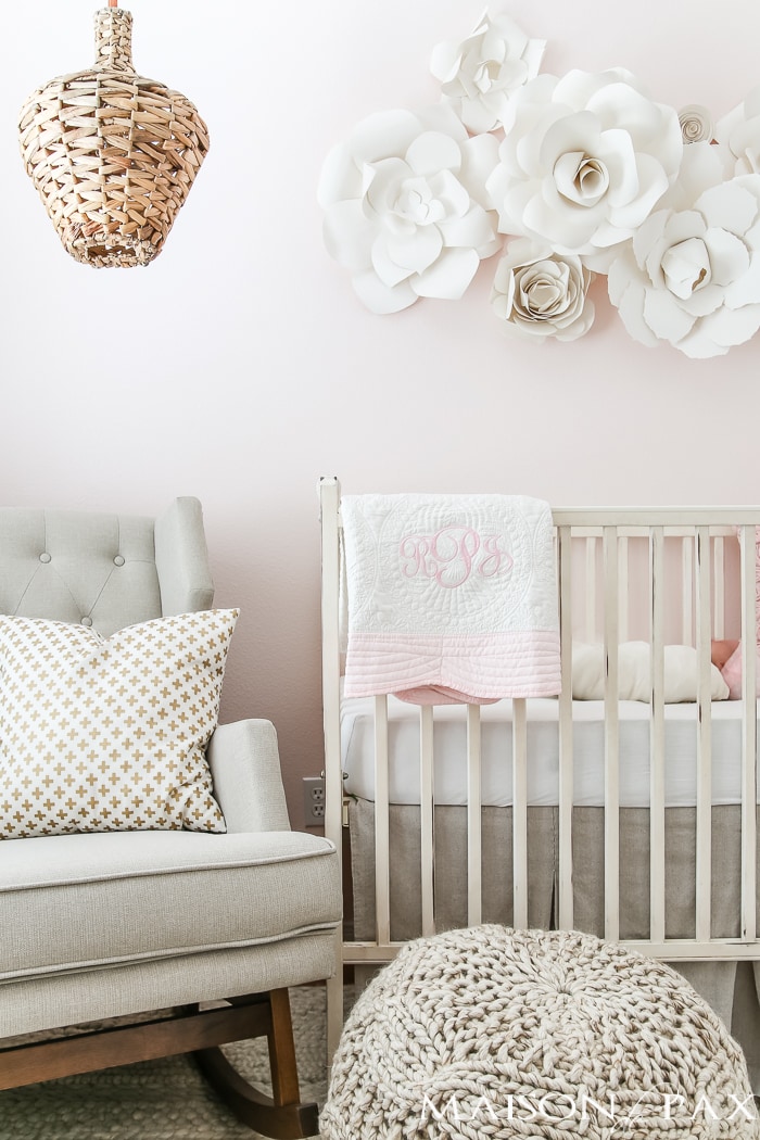 Paper flower wall art- Maison de Pax