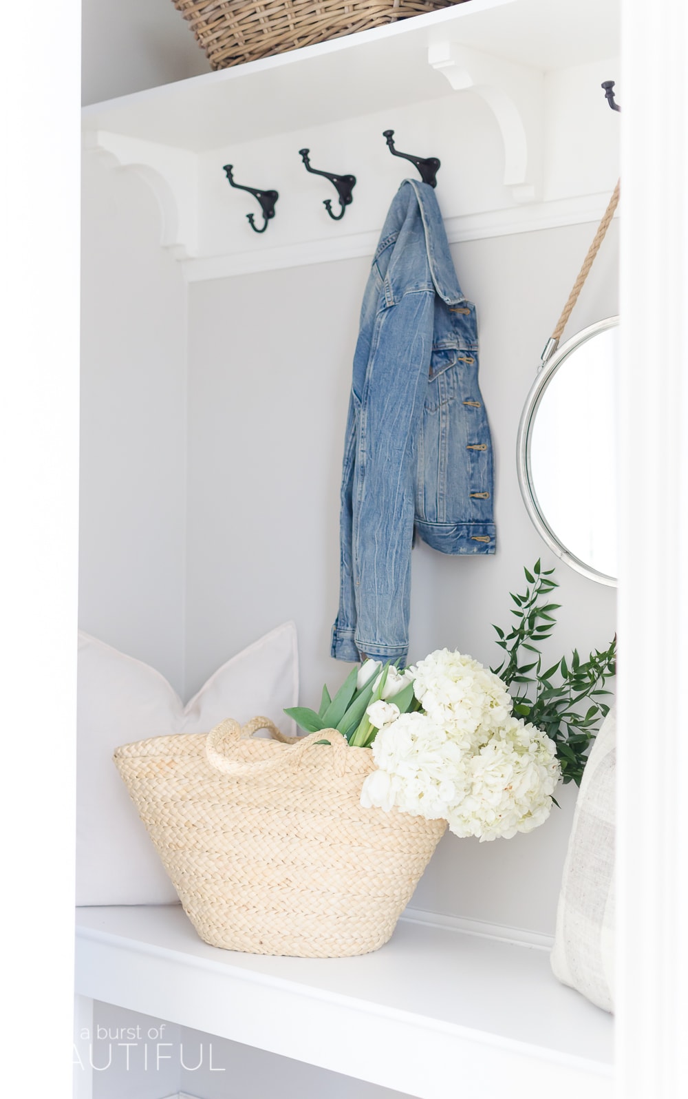 How to Capture a Modern Farmhouse Style: tips for decorating your home with that modern farmhouse feel and charm