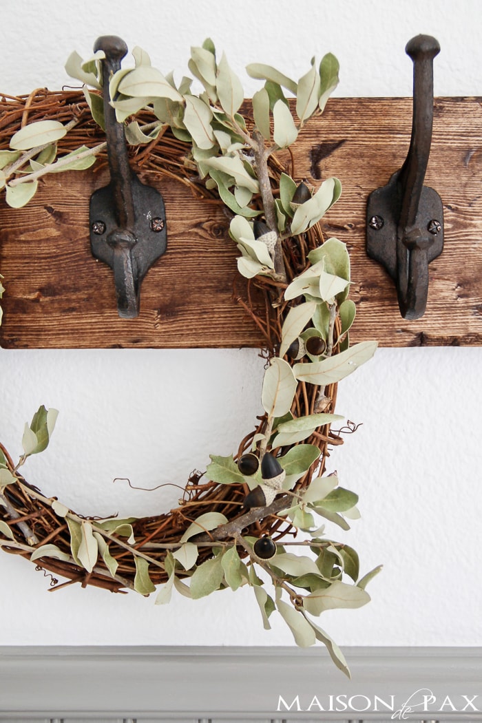 This DIY towel rack is gorgeous! The rustic finish and strong, sturdy hooks make this a perfect coat or towel rack for any space. Great step-by-step tutorial, too! aiweb9ygdry.cmersite.com