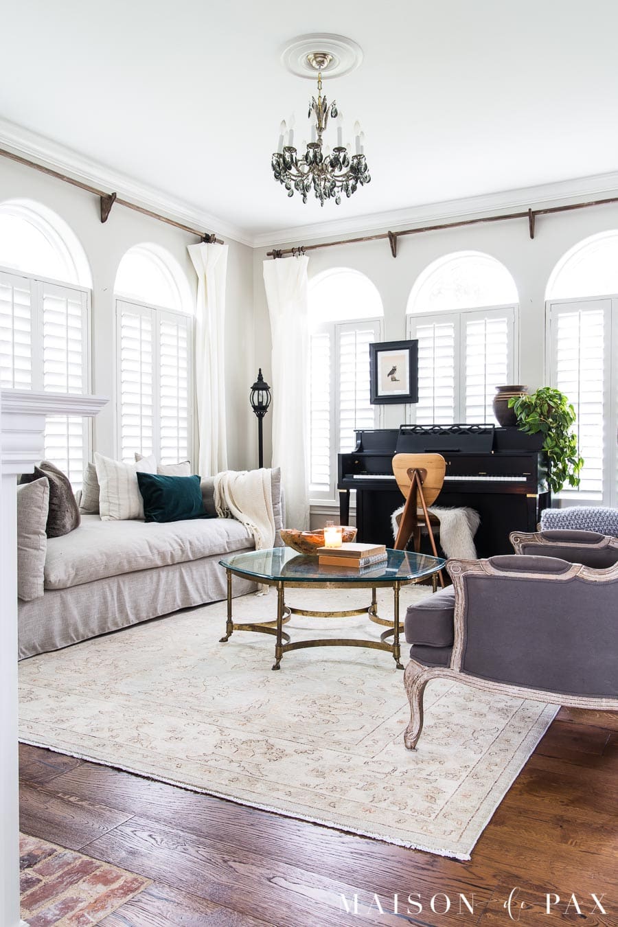 Throw Pillows 101: Inserts and Covers