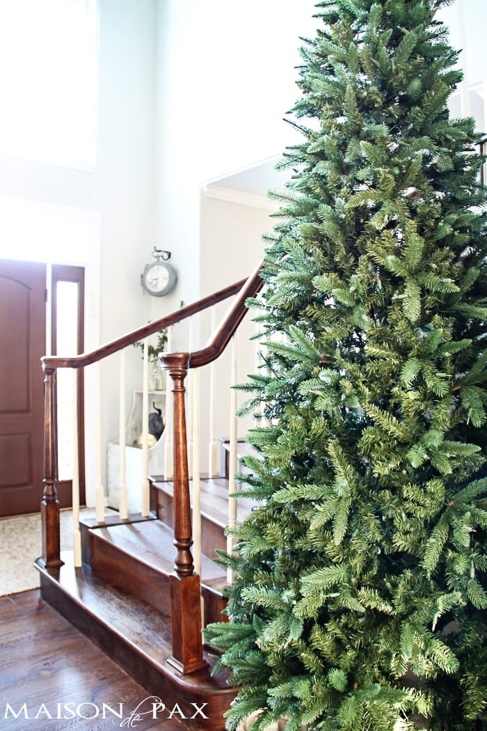 what a gorgeous staircase! Tips for choosing the perfect tree | aiweb9ygdry.cmersite.com