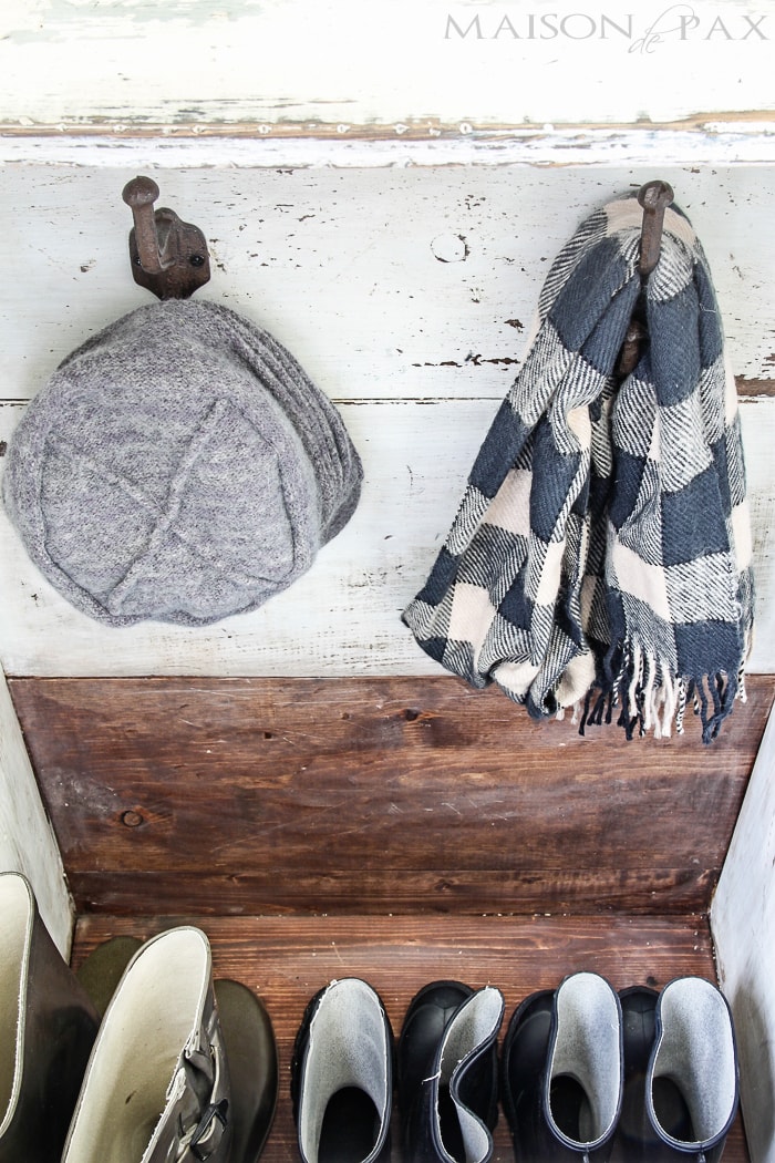 create a gorgeous, functional entryway with an antique wood firebox used as a mini mudroom... get the plans to build this diy planked "antique" firewood box here! | aiweb9ygdry.cmersite.com