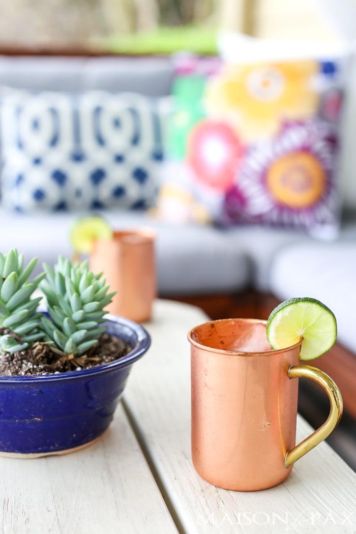 Copper mugs with Moscow mules- Maison de Pax
